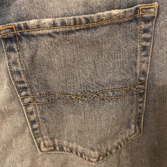 Lucky Brand Vintage Straight Jean - Picture 7 of 8